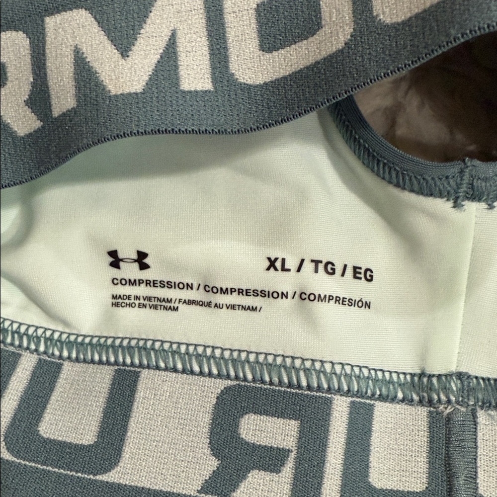 Womens Under Armour Crossback Seaglass Blue Tie Dye Mid
Impact Sports Bra XL - Picture 8 of 10